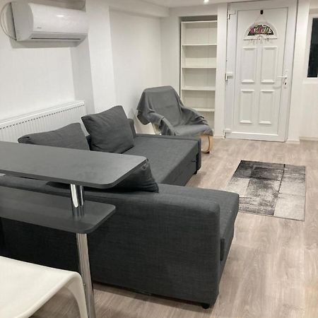 Dobozi Apartman Дебрецен Екстериор снимка