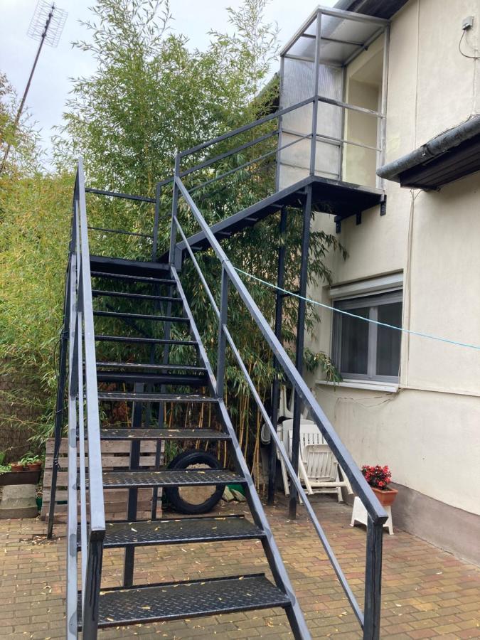 Dobozi Apartman Дебрецен Екстериор снимка